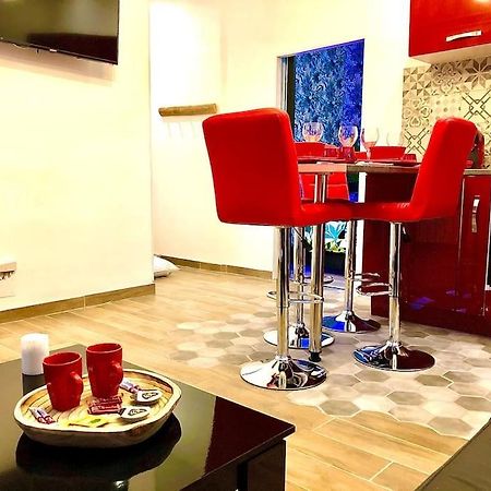 סנס Le Led Room,Centre Ville Place De Parking Gratuite מראה חיצוני תמונה