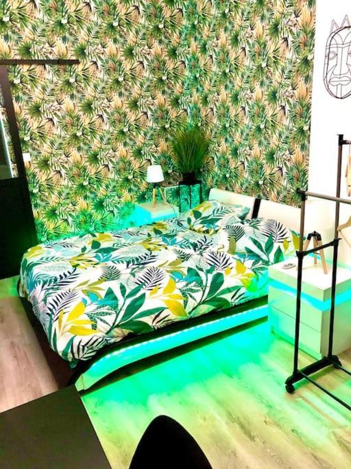 סנס Le Led Room,Centre Ville Place De Parking Gratuite מראה חיצוני תמונה